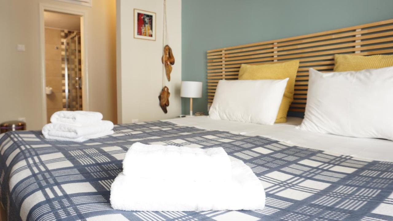 Stylish Studio Below The Acropolis Atenas Exterior foto